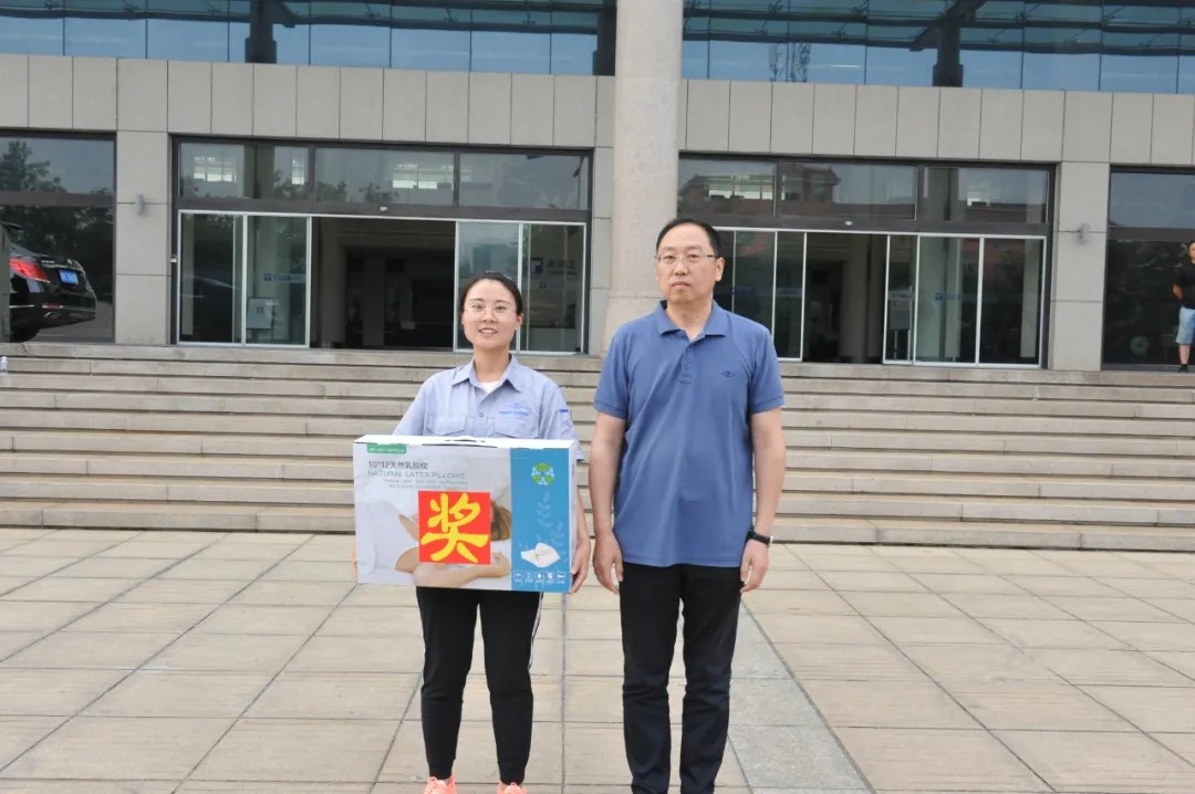 女子冠军1.webp (3).jpg